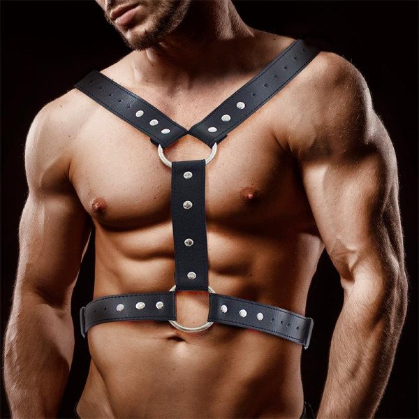 Fabrio Pettorale maschile Bondage Harness in pelle vegana